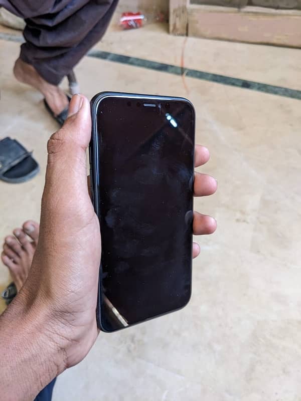 iphone xr 1