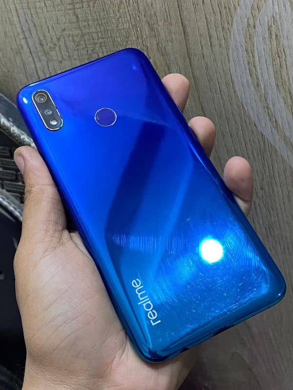 realme c3 4/64 0