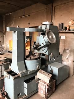 Gear Hobbing Machine