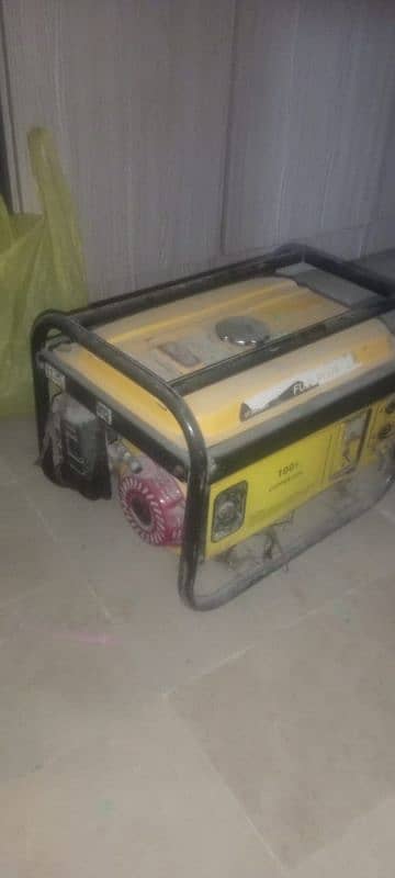 fouji plus generator available both quality gas n petrol active 0