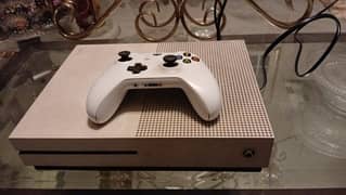 Xbox one S, 1tb+box, 2 controller, FIFA 22, Cod Ops 3,Advanced warfare