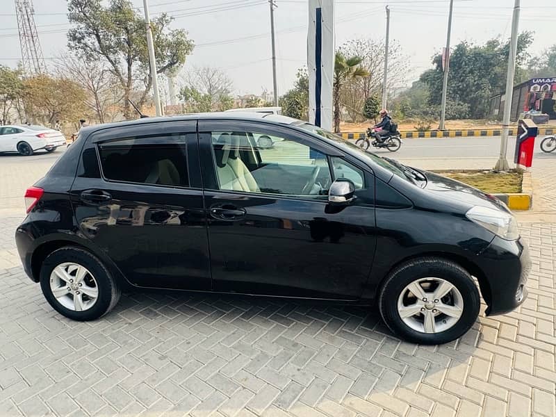 Toyota Vitz 2012 4