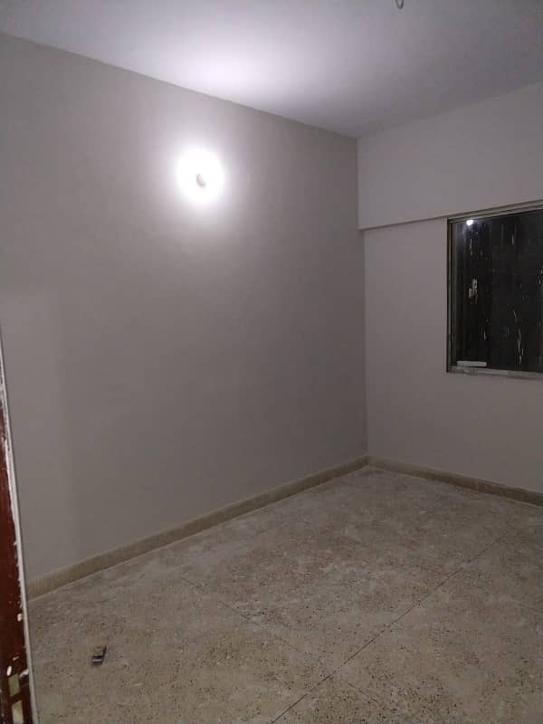 2 Bed Lounge Flat For Sale 3