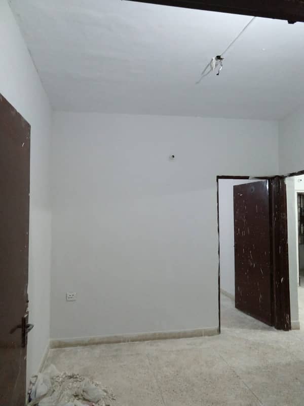 2 Bed Lounge Flat For Sale 4