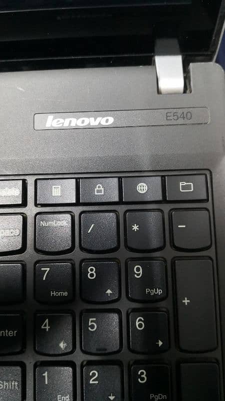 Lenovo E540 i5 4th Gen RAM 8Gb SSD 255 Touch screen 13