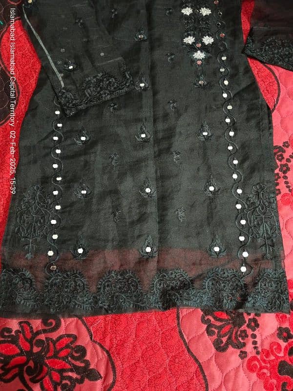 of bite mirror work lehenga and black shirt bread Luminous 5