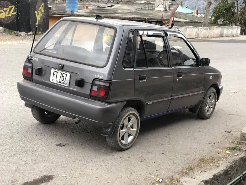 Suzuki Mehran VXR 2015 4