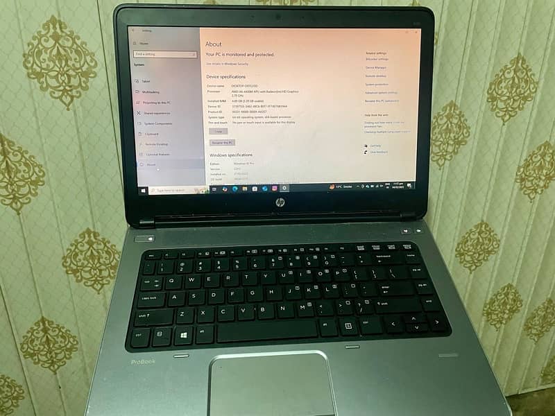 hp proBook 4