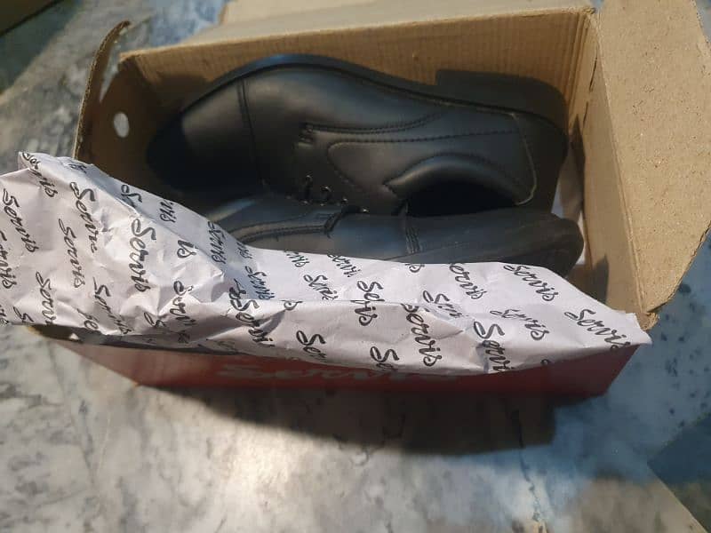 SETTINGS formal/school boots/shoes in lahore - size 8 (age 14-18) 1