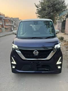 Nissan Roox 2024