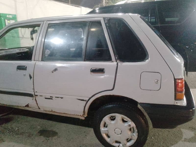 Suzuki Khyber 2000 limited 11