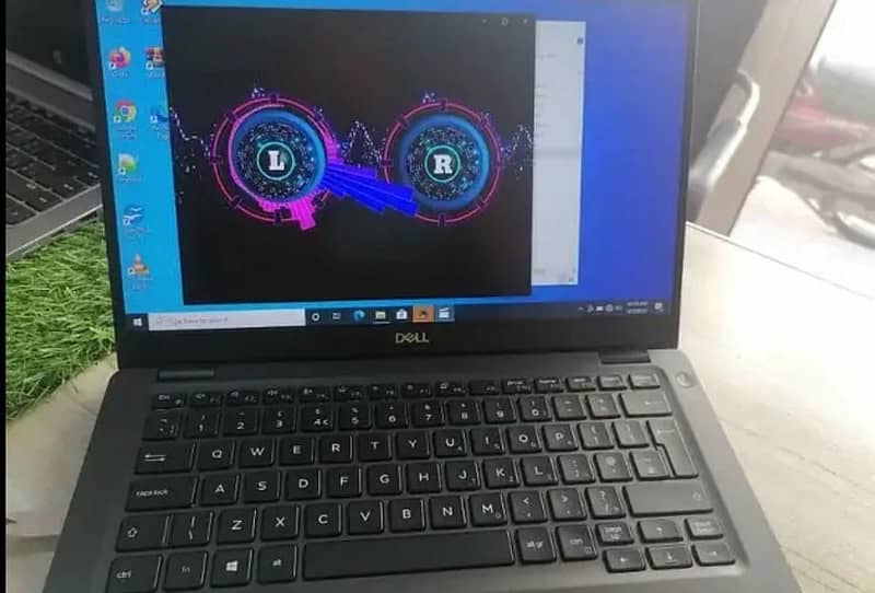 Dell Latitude 5300 i5 8th generation 3