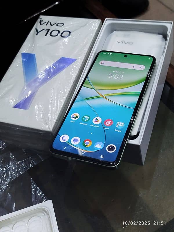 vivo y100 1