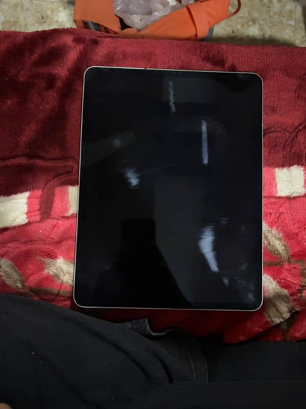 iPad pro M1 12.9 5th Generation 1