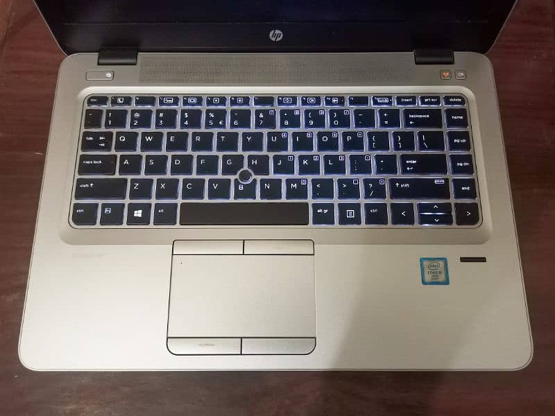 HP Elite Book 840 G3 2