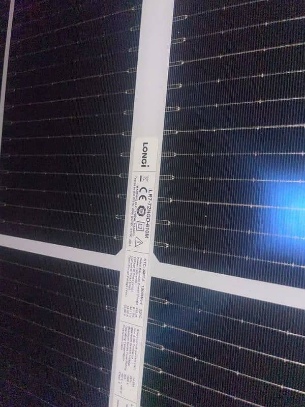 Double Glass Solar Panel - High Efficiency, Durable Design"t 1