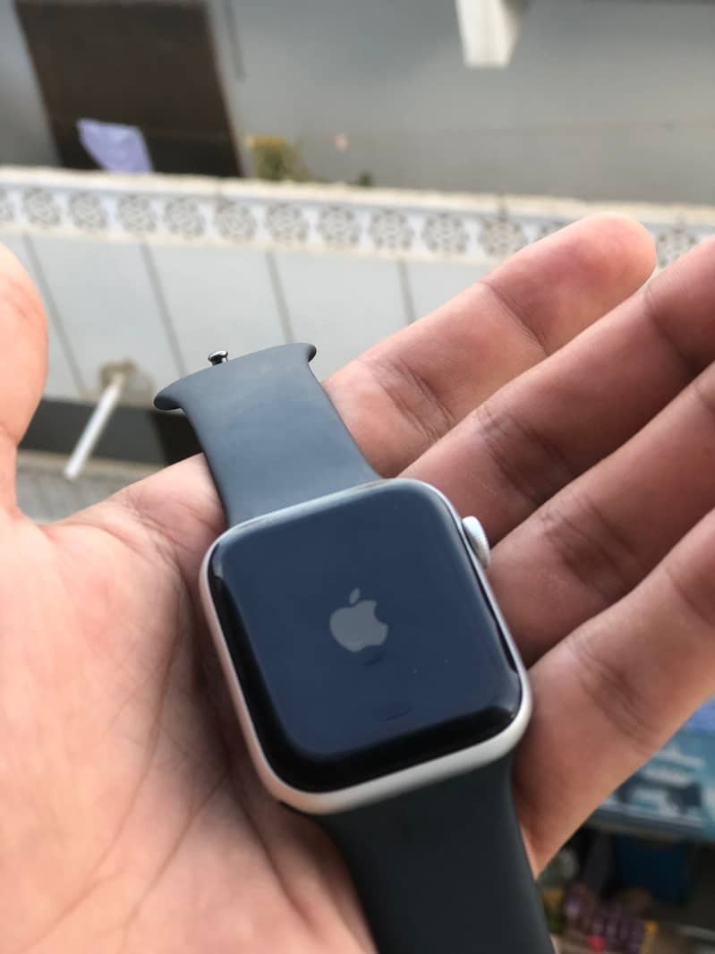 APPLE WATCH SERIES 6 0