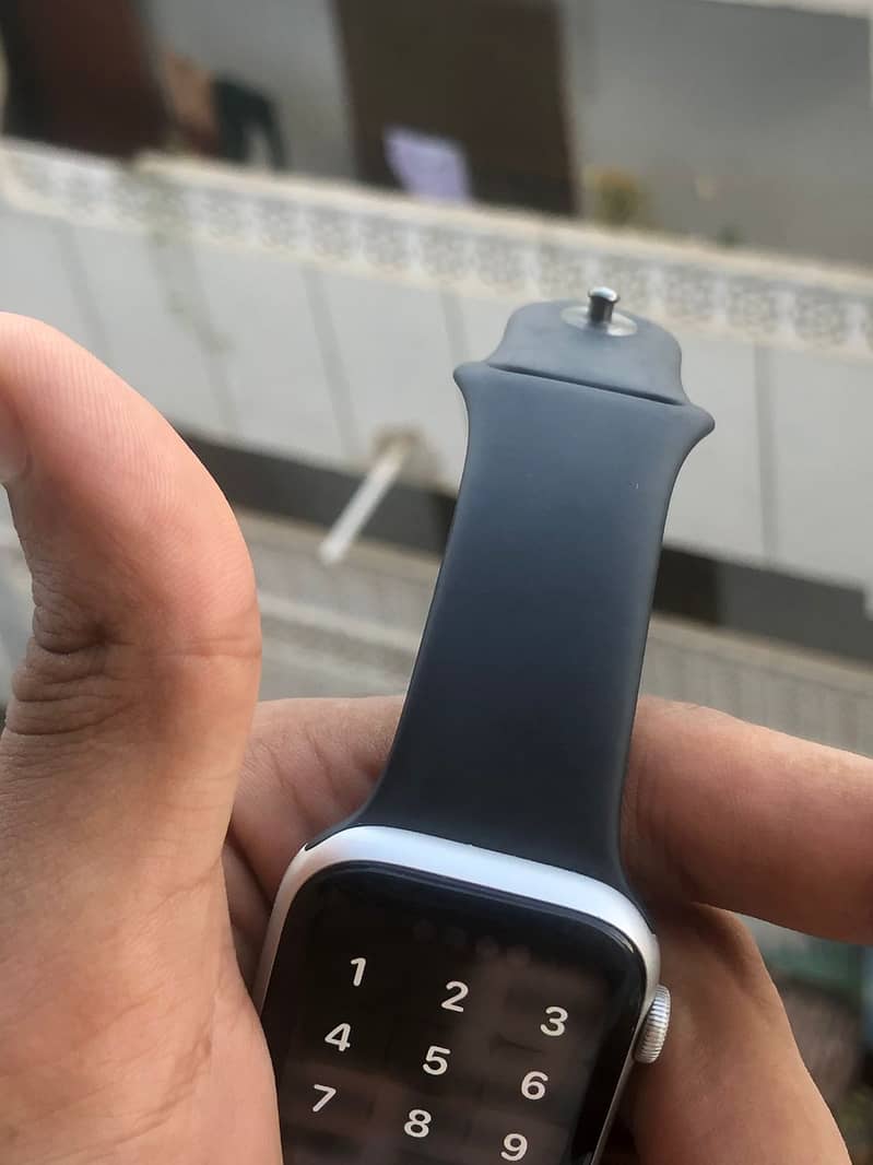 APPLE WATCH SERIES 6 9