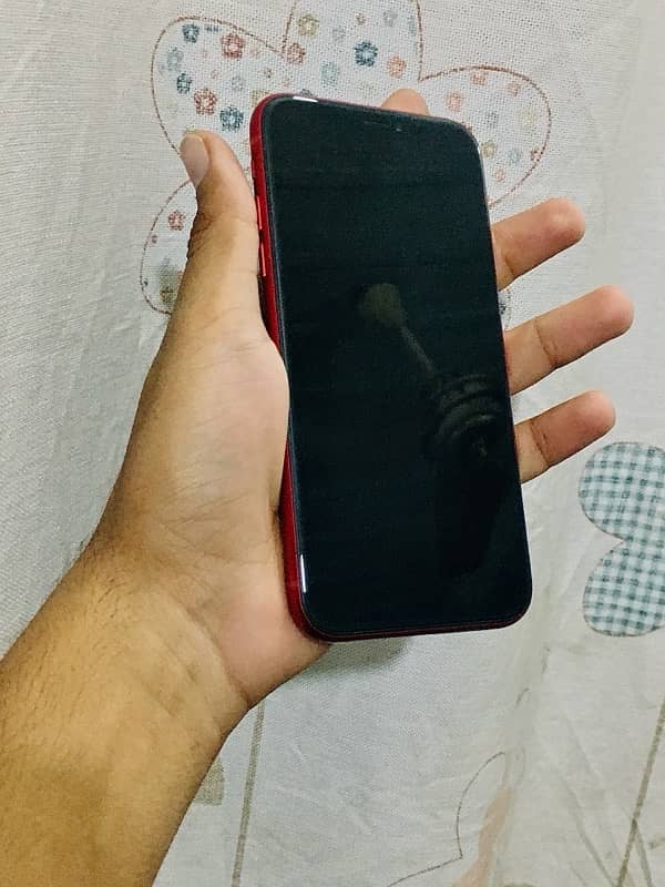 iPhone XR 64gb 9