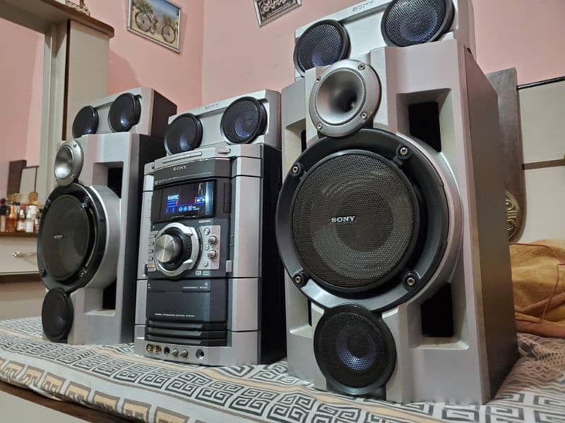 sony  sound system speakers 2