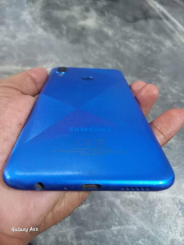 samsung a10s 2gb ram 32gb memory 12