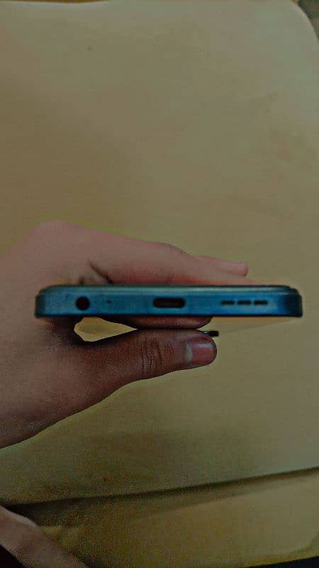 Infinix Hot 30 play 10/9 condition 3