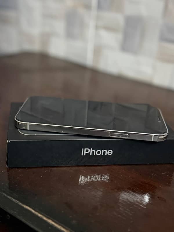 Iphone 12 pro 0