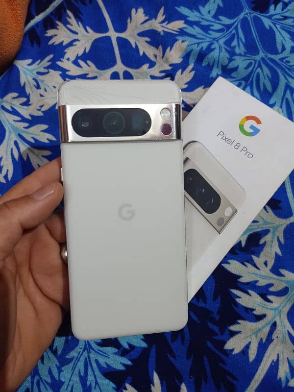 GOOGLE PIXEL 8 PRO C. . . . . PID    APPROVED GOOD CONDITION BOX 6