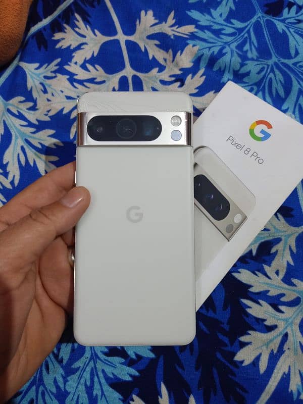 GOOGLE PIXEL 8 PRO C. . . . . PID    APPROVED GOOD CONDITION BOX 7