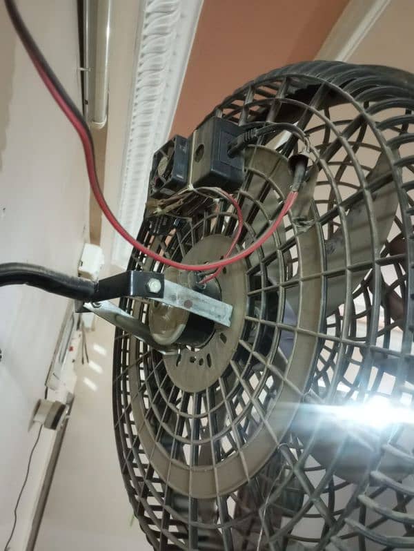 12 volt fan 0