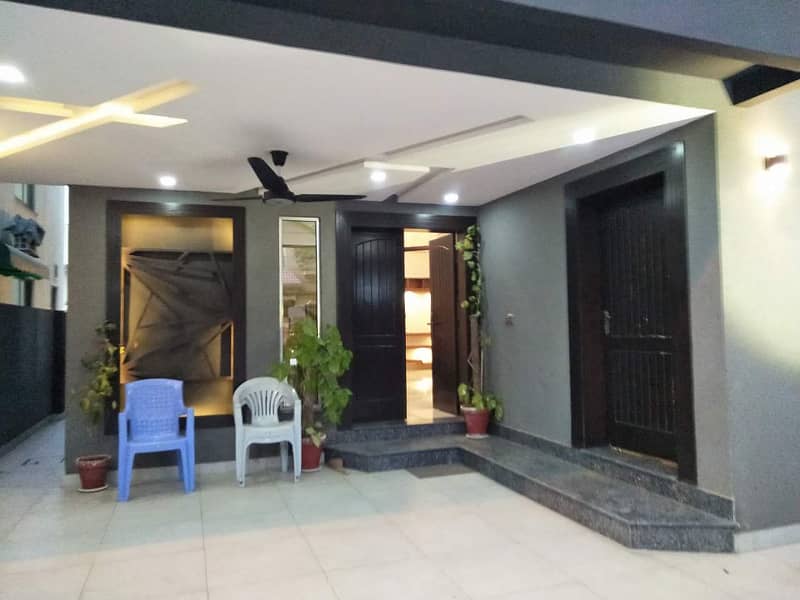 6 Bedroom Attach Washroom One Servant Room Attach Washroom ForRent Available 1