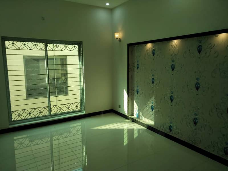 6 Bedroom Attach Washroom One Servant Room Attach Washroom ForRent Available 12