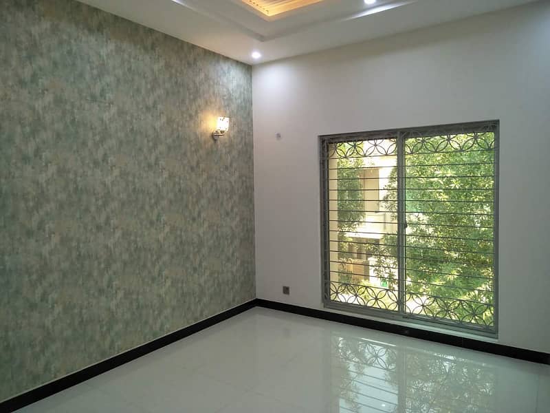 6 Bedroom Attach Washroom One Servant Room Attach Washroom ForRent Available 15