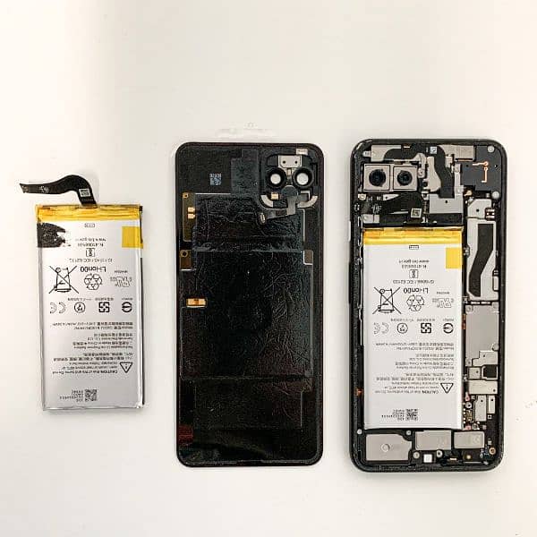 Pixel 4XL Original Battery Available. Laga kar bhi daige. 1