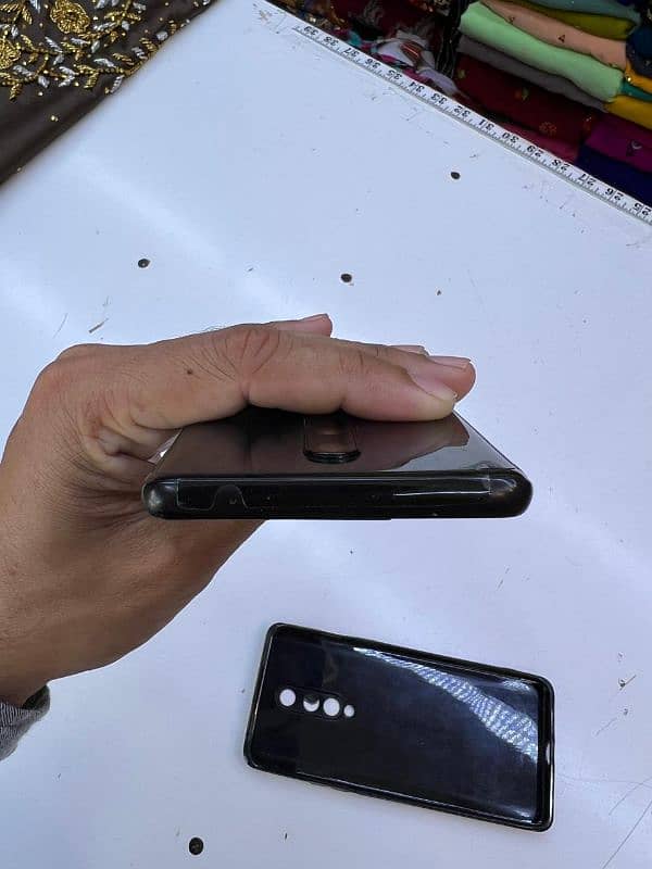 Oneplus 8 5G 10/10 Condition 2