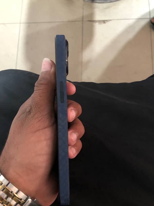 used iPhone 14 0