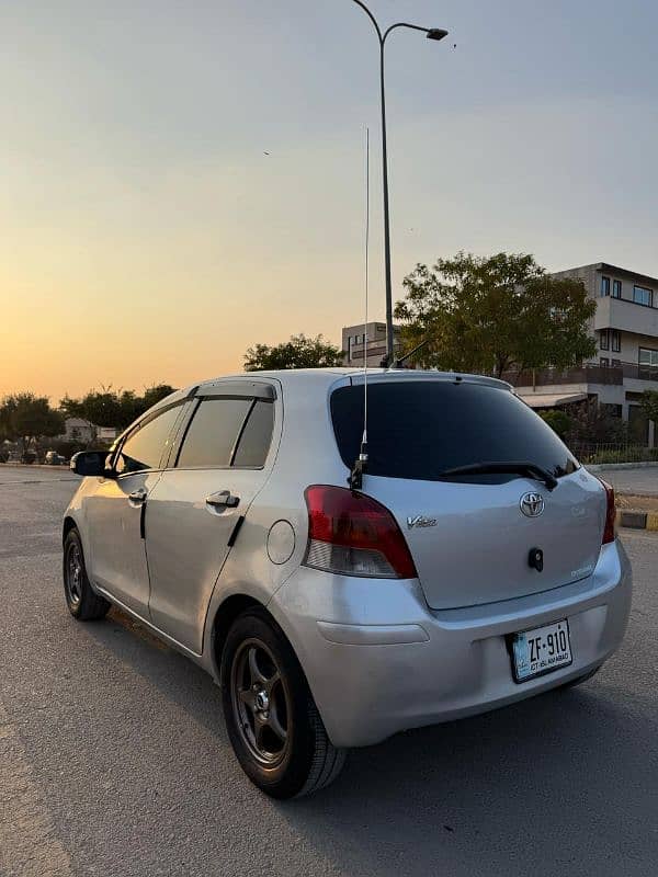 Toyota Vitz 2013 0