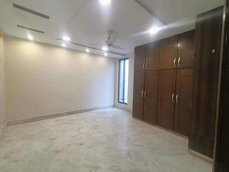 13 Marla Upper Portion For Rent In DHA Phase 6 Near Tim Hortons And KFC 15