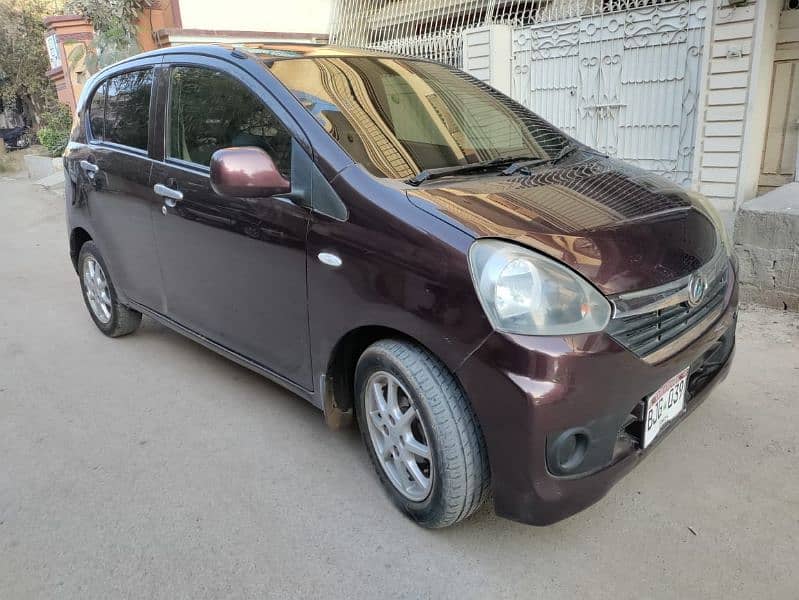 Daihatsu Mira 2014 2