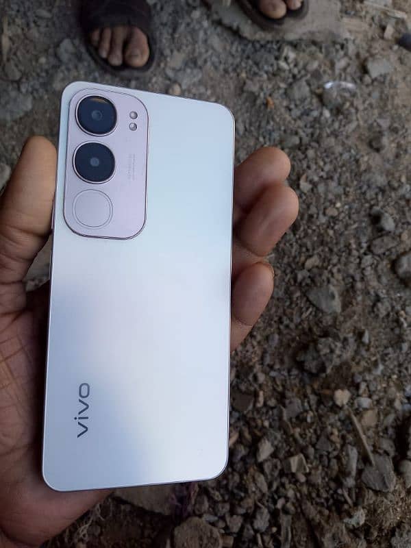 Vivo Y19s 6+6, 128gb 4