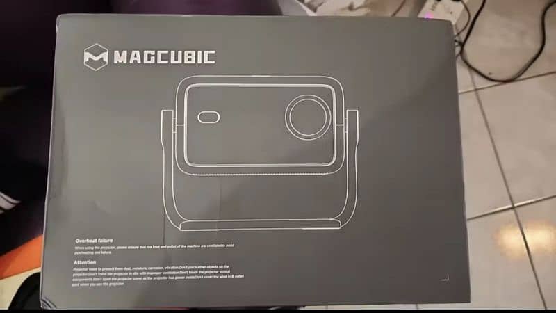 Magcubic 4KFull Hd  LO18 Projector 650ANSI Native 1080P Auto Focus 6