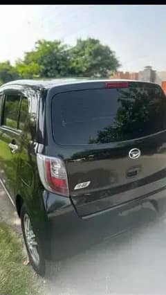 Daihatsu Mira 2012