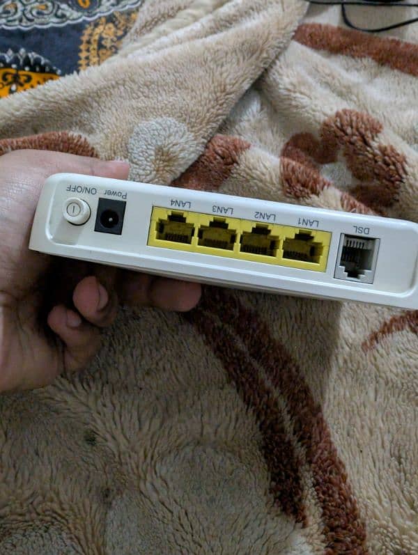 Ptcl Router Unlocked in Good Condition 2