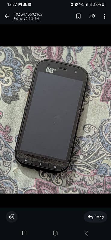 cat rugged mobile 4/32 in 9/10 condition 1