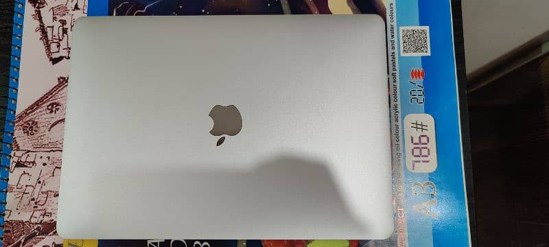 MacBook Pro 2017 (16-500 GB) 1