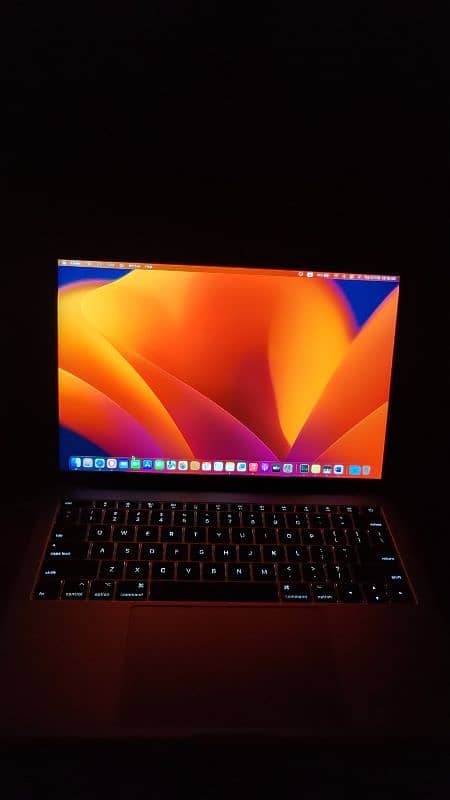 MacBook Pro 2017 (16-500 GB) 7