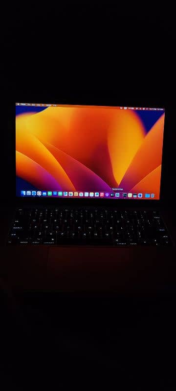 MacBook Pro 2017 (16-500 GB) 9