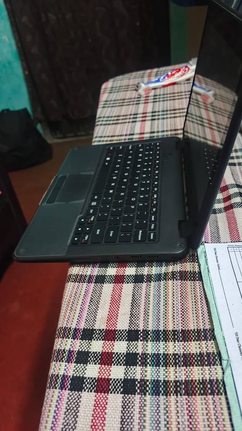 Lenovo foldeable And Touch Laptop With Cheap Price 1