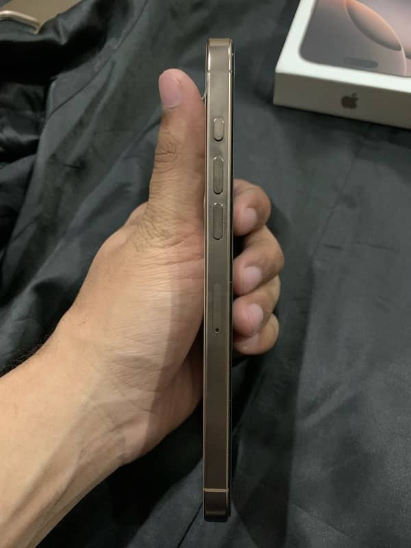 iphone 16 pro max 256 gb 2