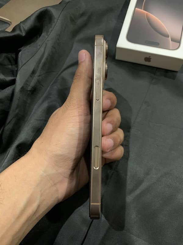 iphone 16 pro max 256 gb 3